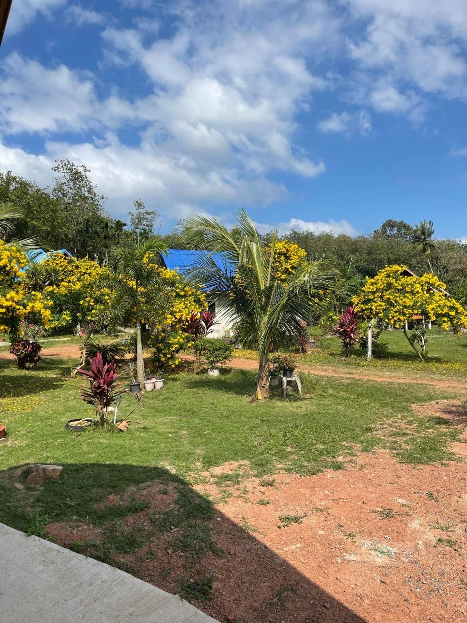 Happy Home Kohjum เกาะจำ ภายนอก รูปภาพ