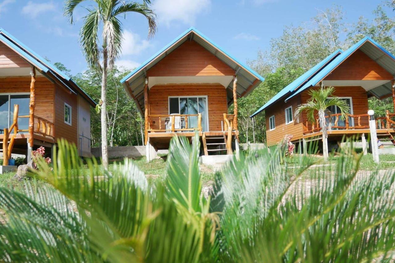 Happy Home Kohjum เกาะจำ ภายนอก รูปภาพ
